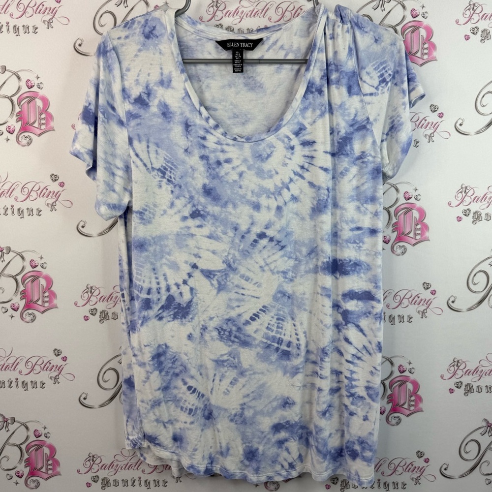 Ellen Tracy T-shirt tee shirt top light Blue and White Tie-Dye Short Sleeve Top